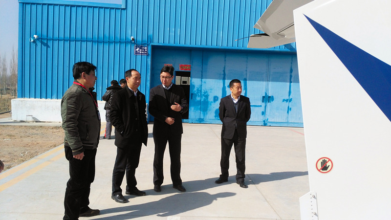 中衛(wèi)市長一行蒞臨海航航校中衛(wèi)基地調(diào)研指導