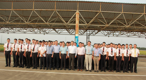 民航局董志毅副局長(zhǎng)一行蒞臨海航航校調(diào)研