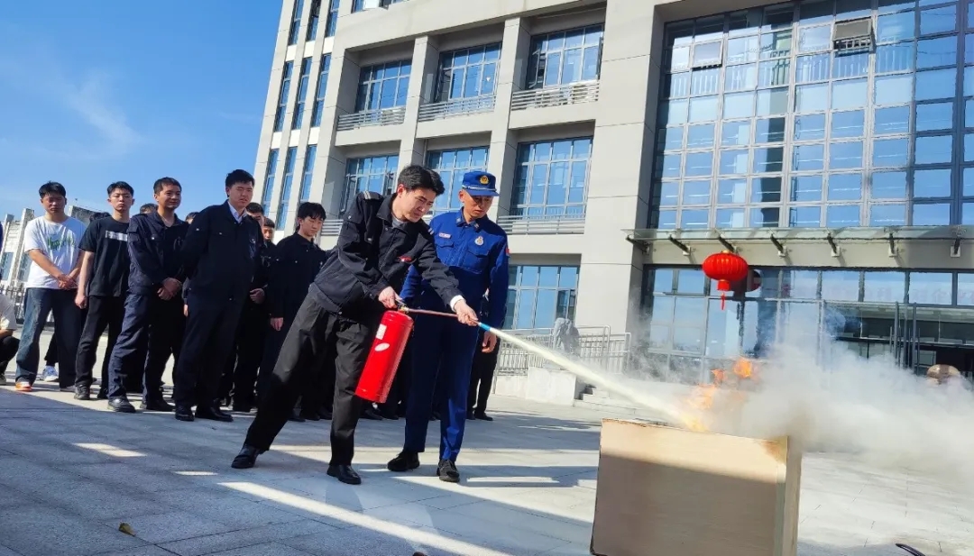 應(yīng)急演練始于心，防患未然始于行——海航航校宜昌地區(qū)組織開展春季消防應(yīng)急演練